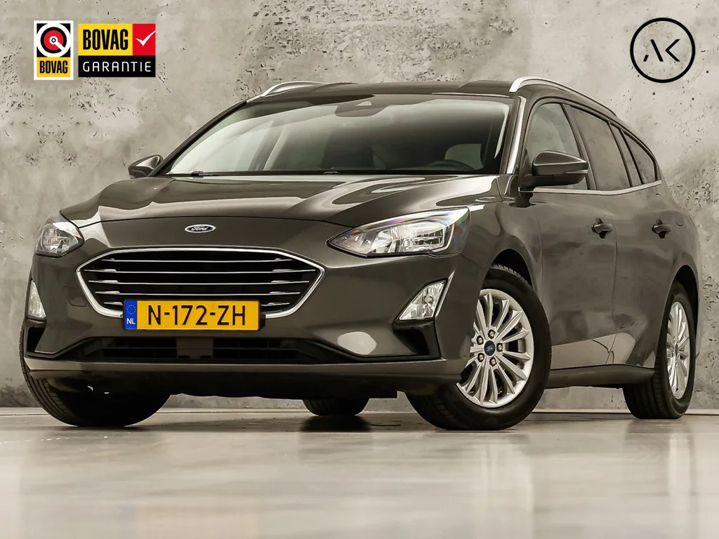 Ford Focus (2022) — foto 1
