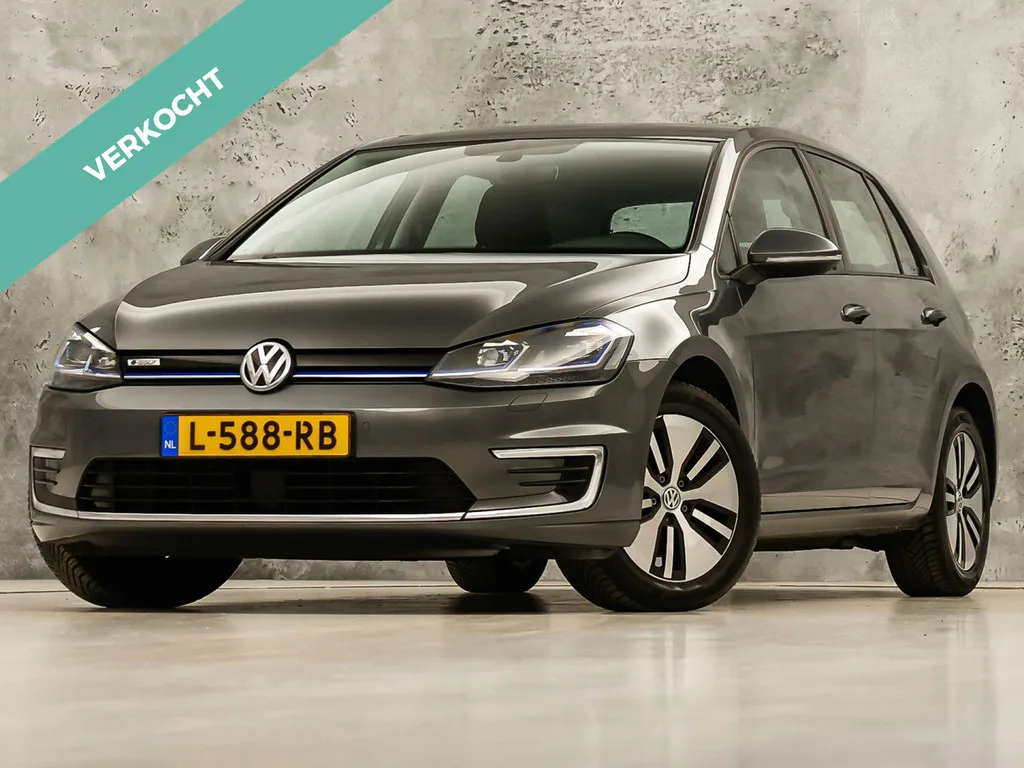 Volkswagen e-Golf (2020) — foto 1