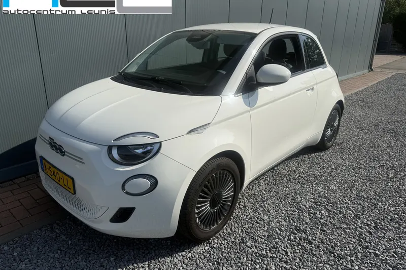Fiat 500 (2020)