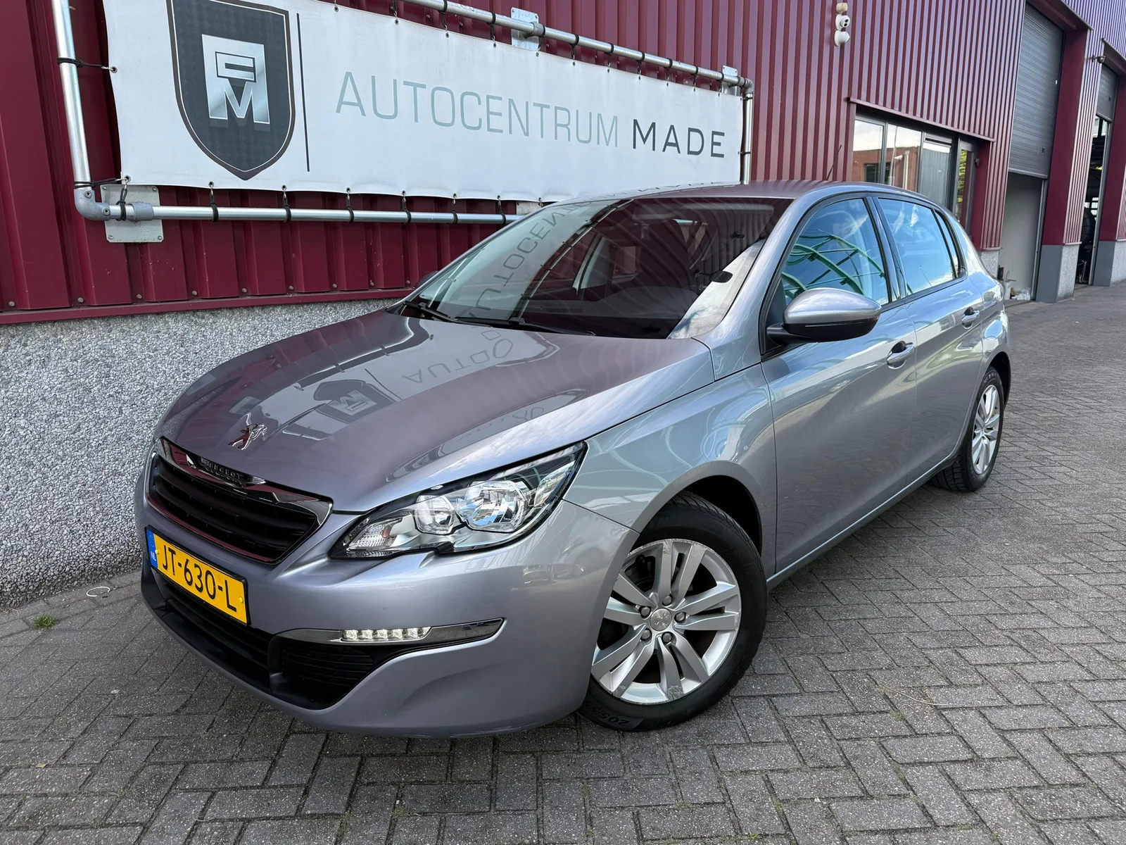 Peugeot 308 (2016) — foto 1