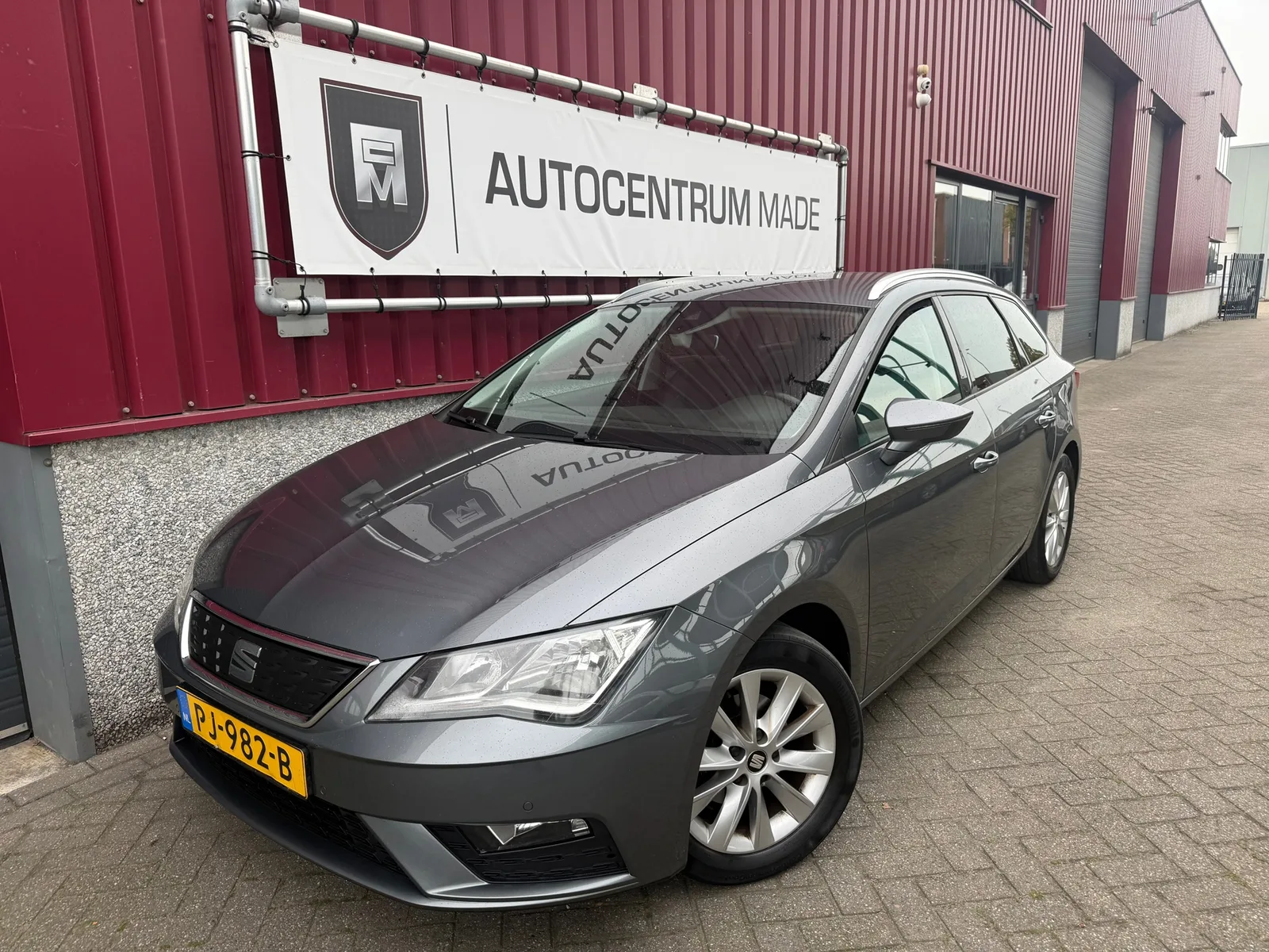 SEAT Leon (2017) — foto 1