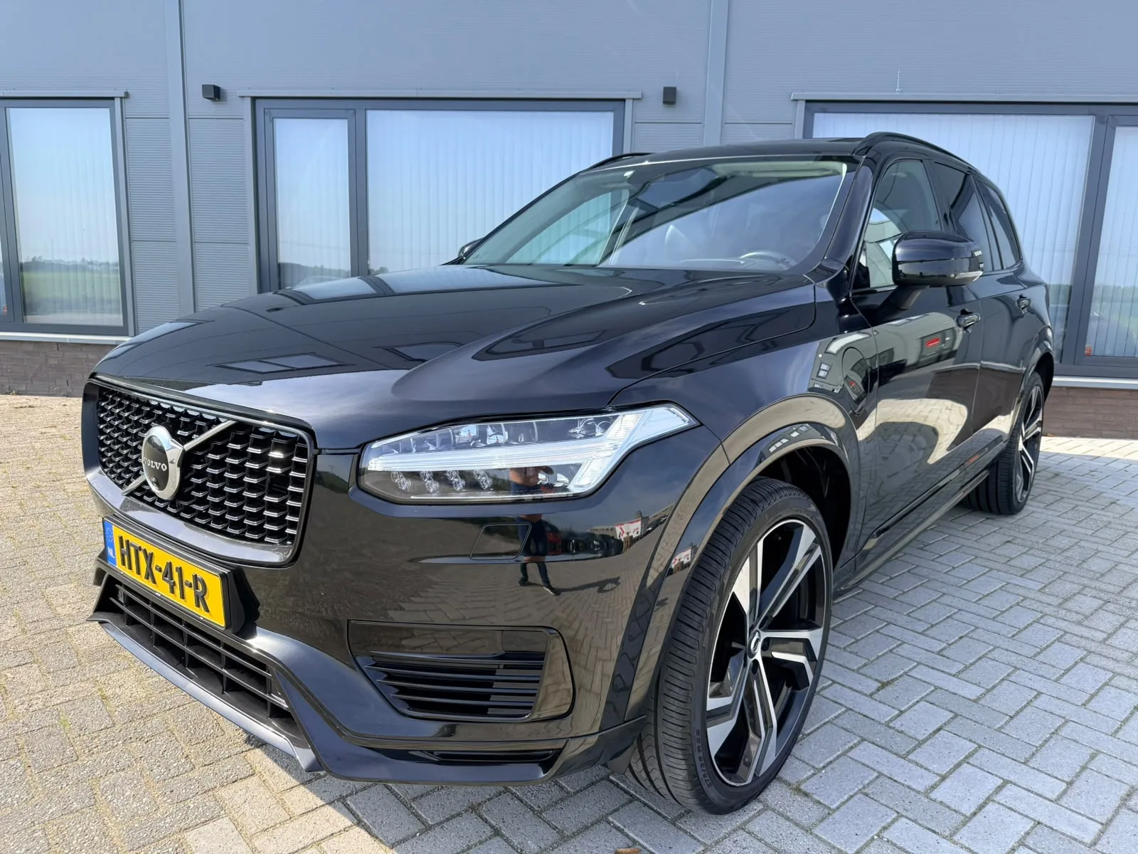 Volvo XC90 (2021) — foto 1
