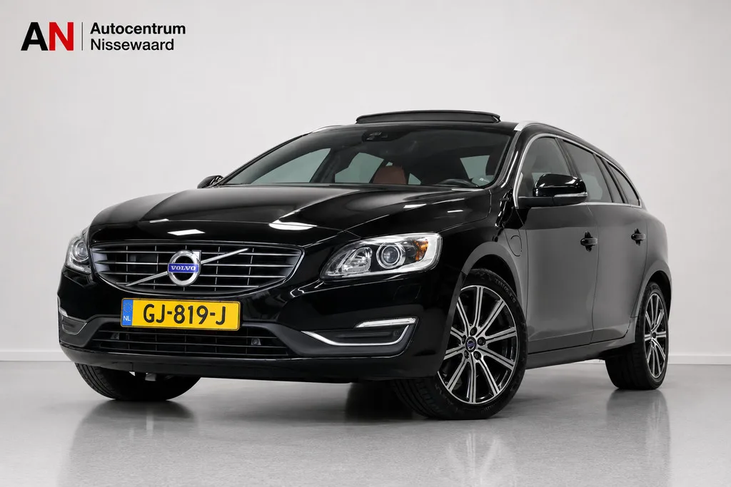 Volvo V60 (2015) — foto 1