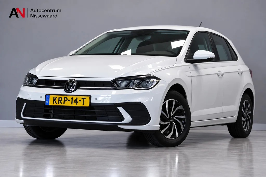 Volkswagen Polo (2023) — foto 1