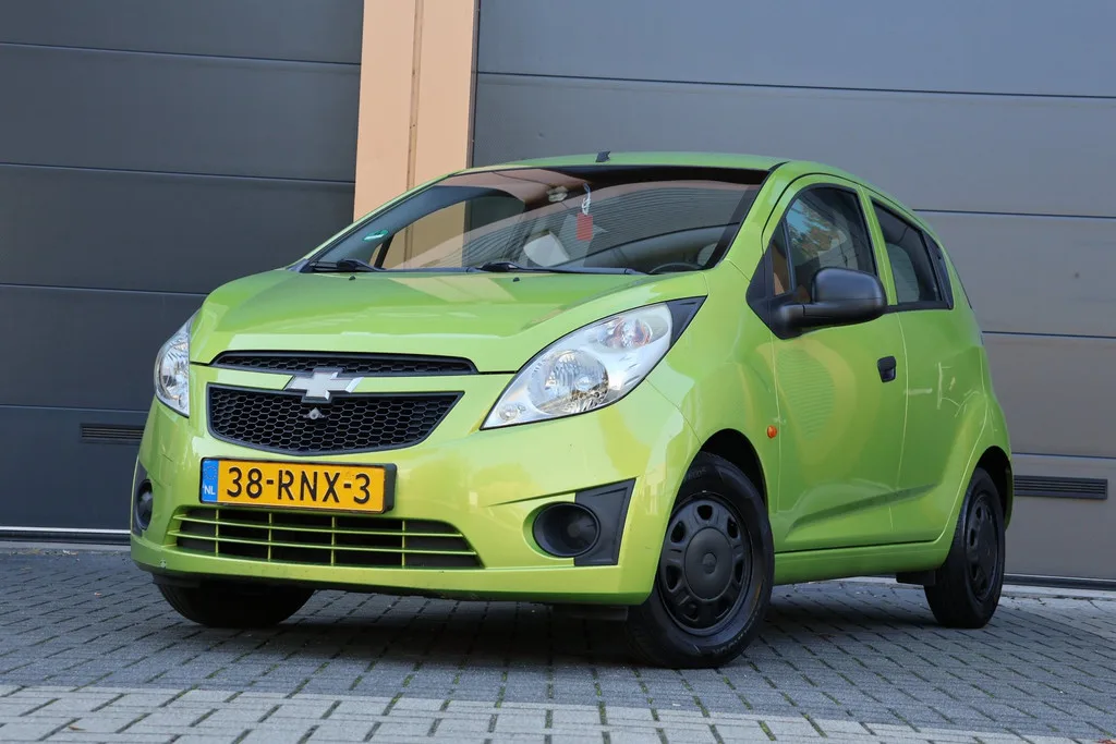 Chevrolet Spark (2011) — foto 1