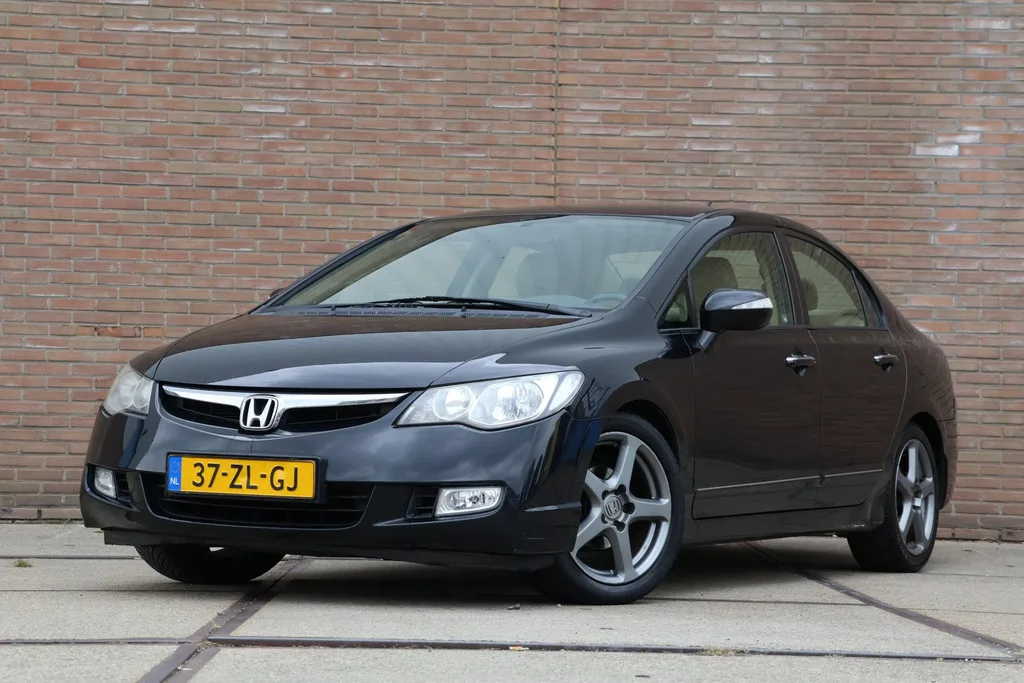 Honda Civic (2008) — foto 1