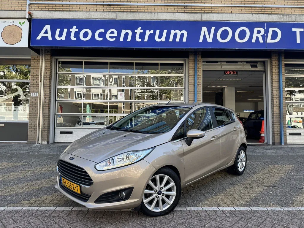 Ford Fiesta (2015) — foto 1