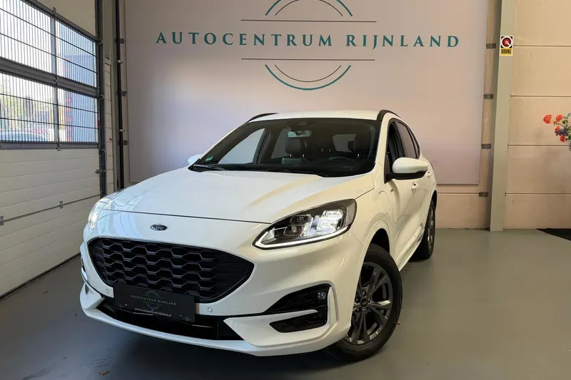 Ford Kuga (2023)