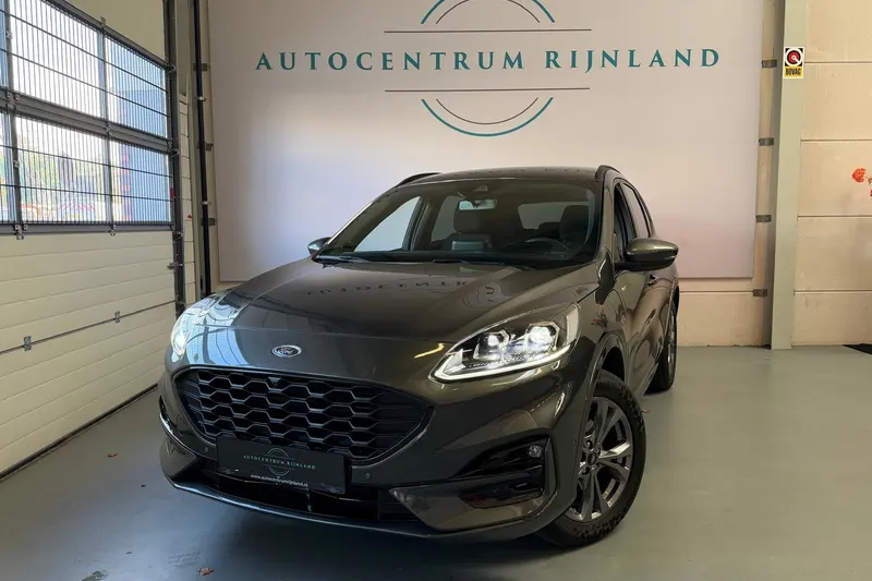 Ford Kuga (2023)