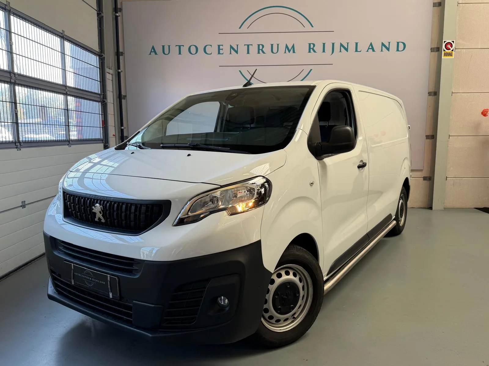 Peugeot Expert (2023) — foto 1