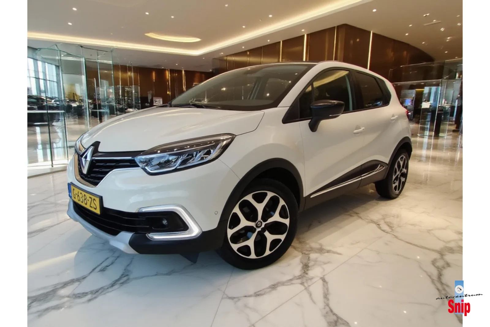 Renault Captur (2020) — foto 1