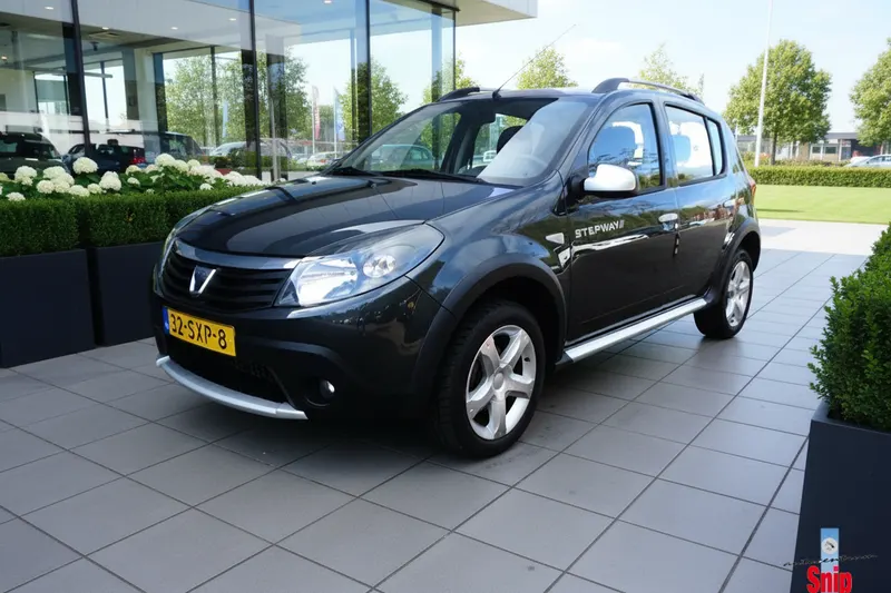 Dacia Sandero (2012)