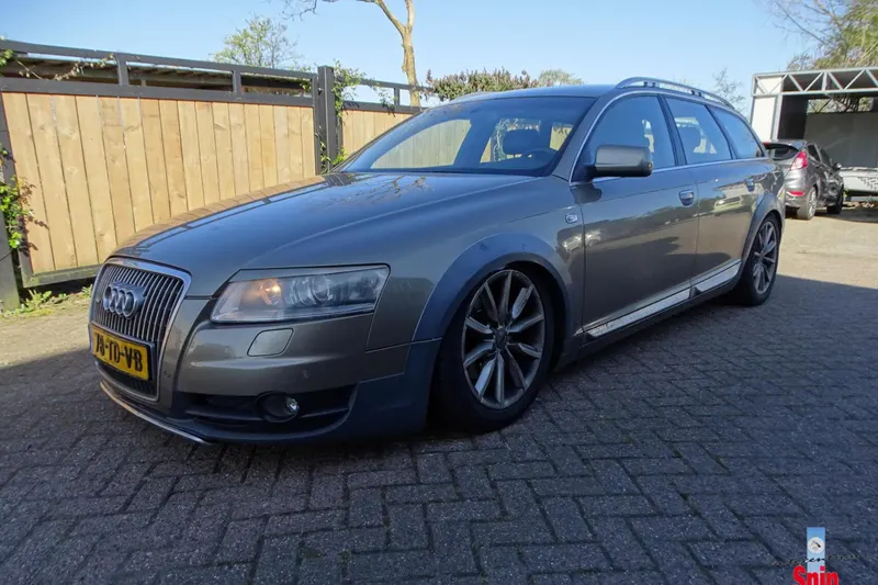 Audi A6 Allroad (2006)