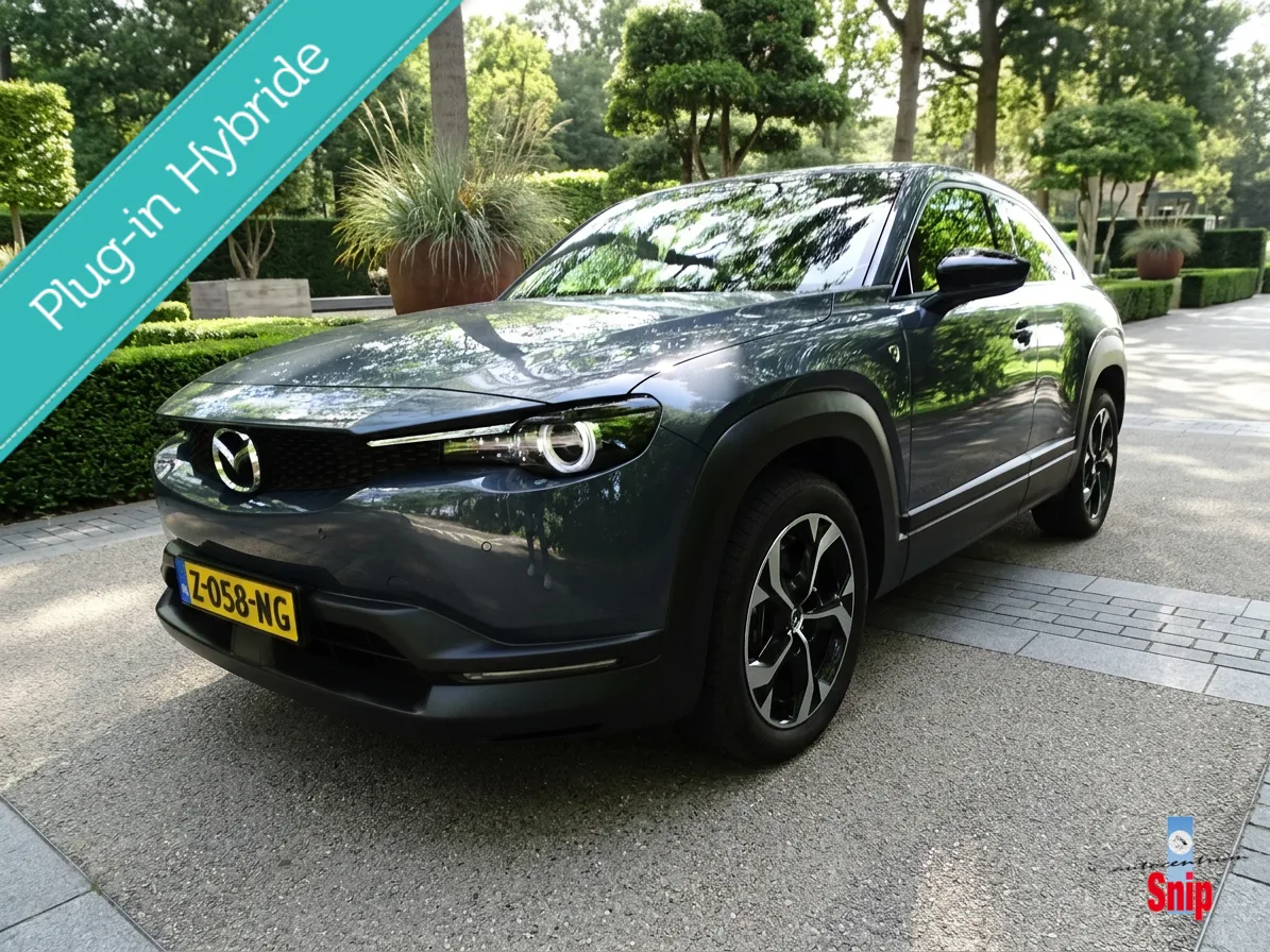 Mazda MX-30 (2024) — foto 1
