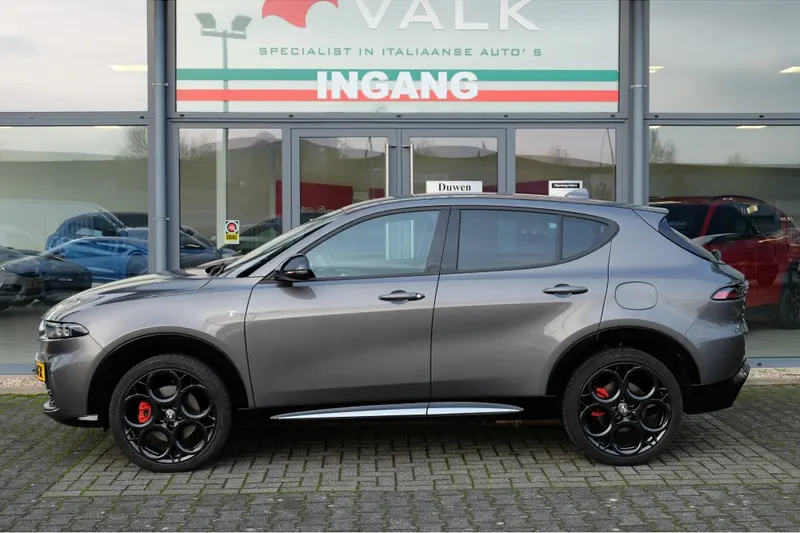 Alfa Romeo Tonale (2023)
