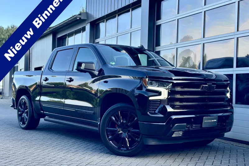 Chevrolet Silverado (2024)