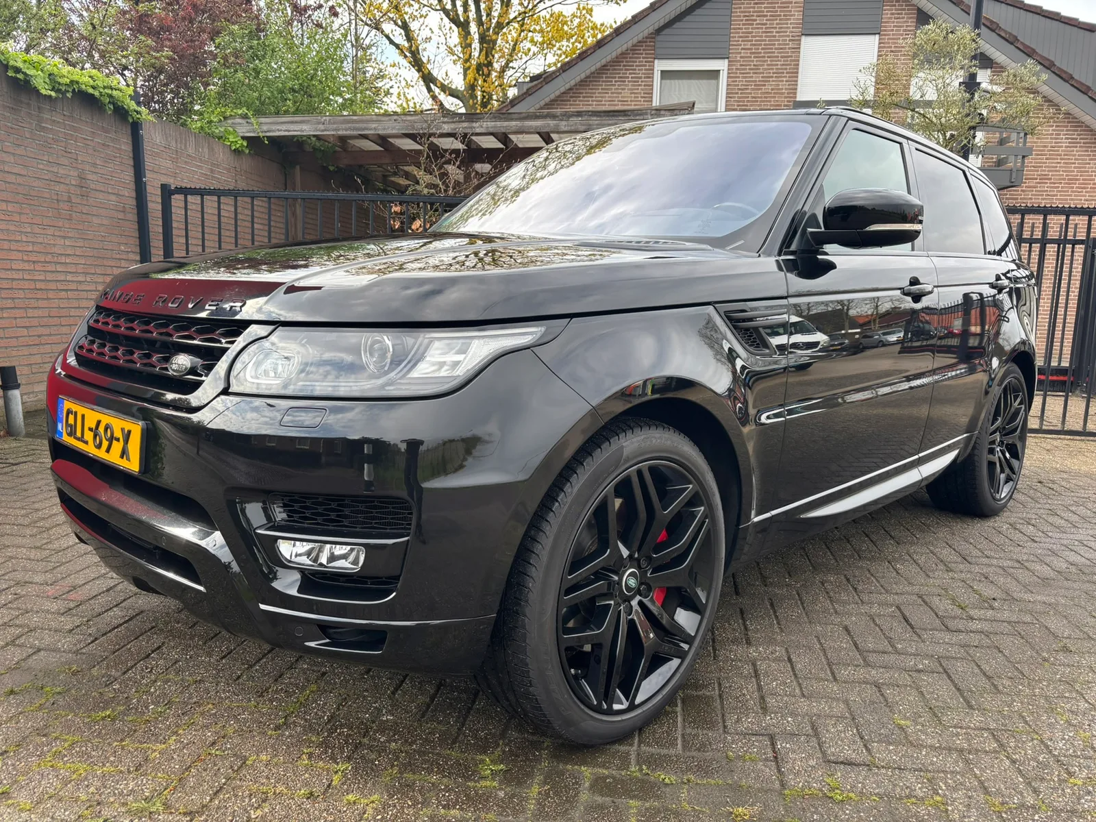 Land Rover Range Rover Sport (2016) — foto 1