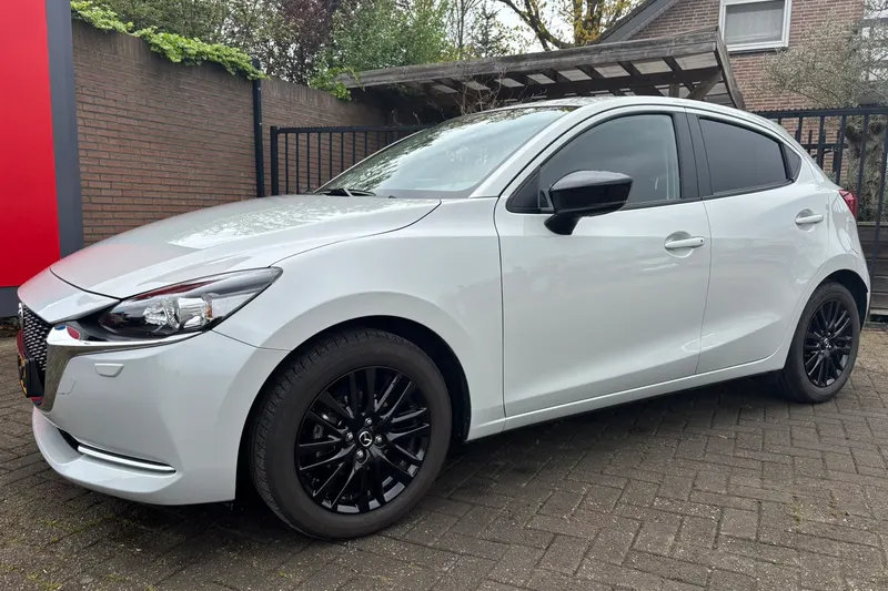 Mazda 2 (2022)