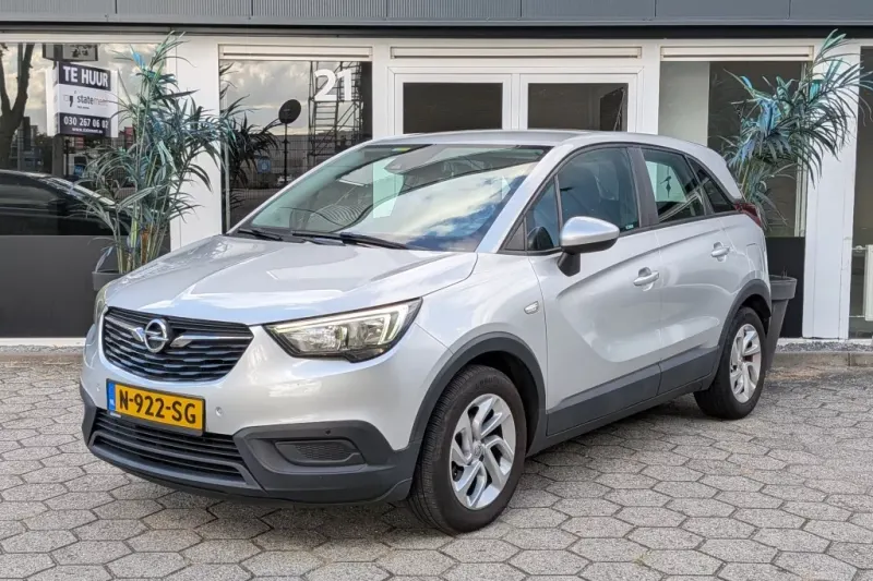 Opel Crossland X (2017)