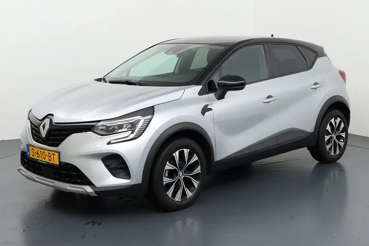Renault Captur (2022) — foto 1