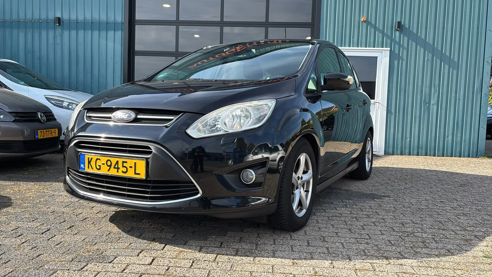 Ford C-Max (2011) — foto 1