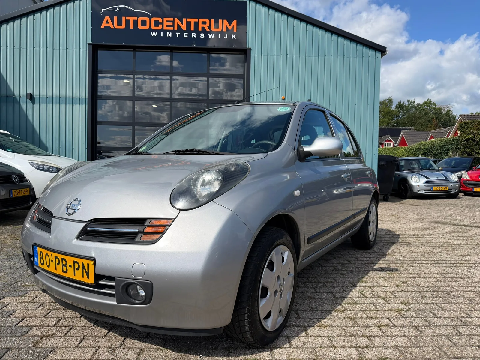 Nissan Micra (2004) — foto 1