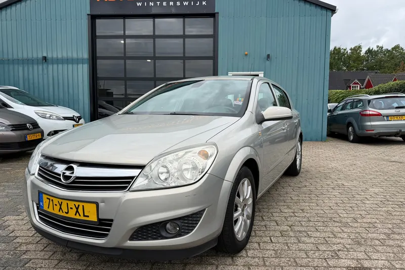 Opel Astra (2007)
