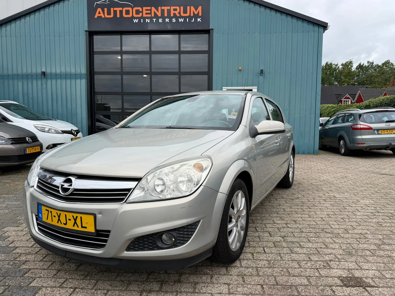Opel Astra (2007) — foto 1