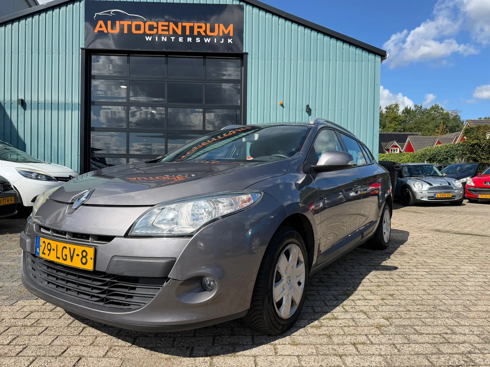Renault Mégane (2010) — foto 1