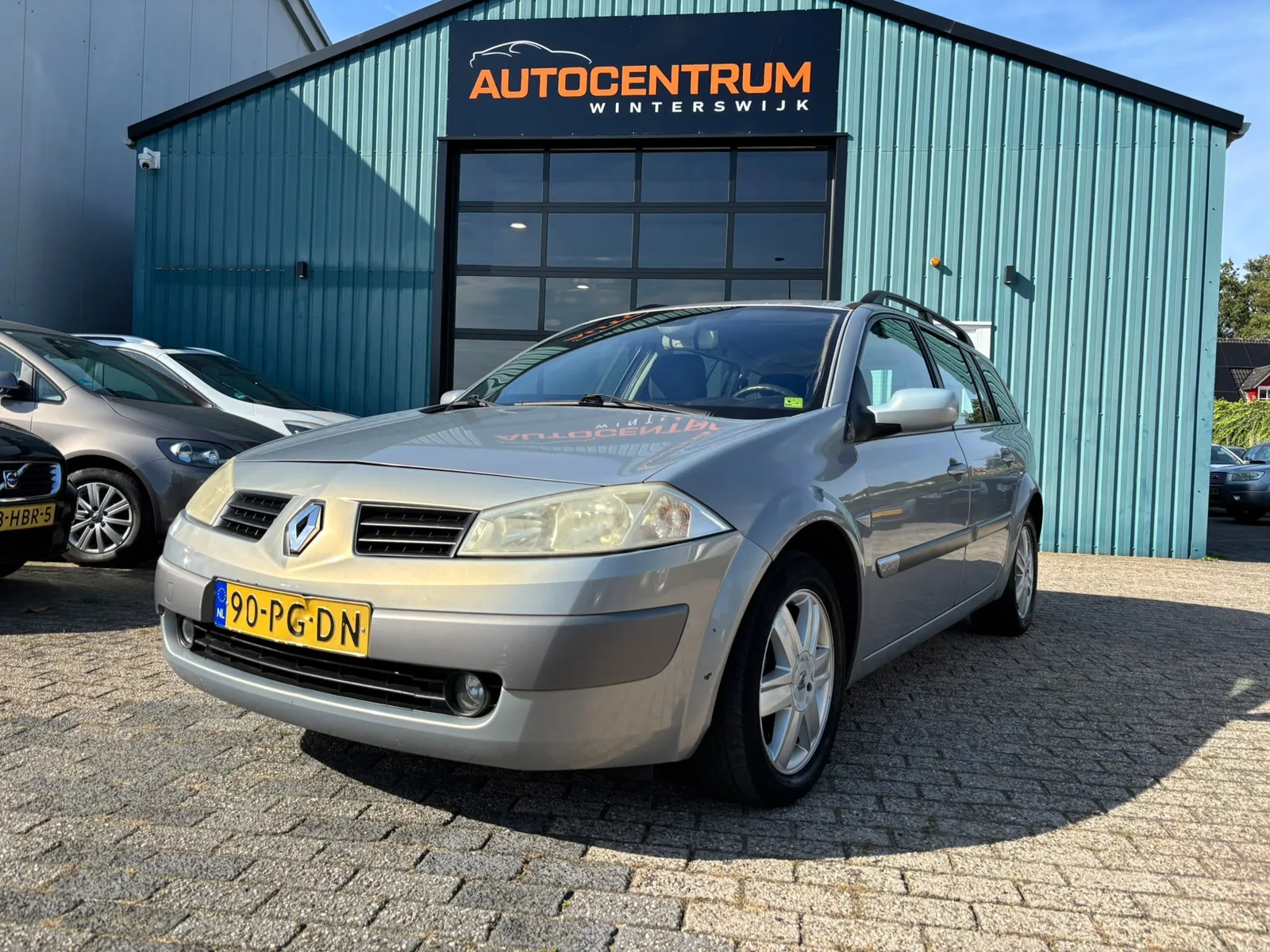 Renault Mégane (2004) — foto 1