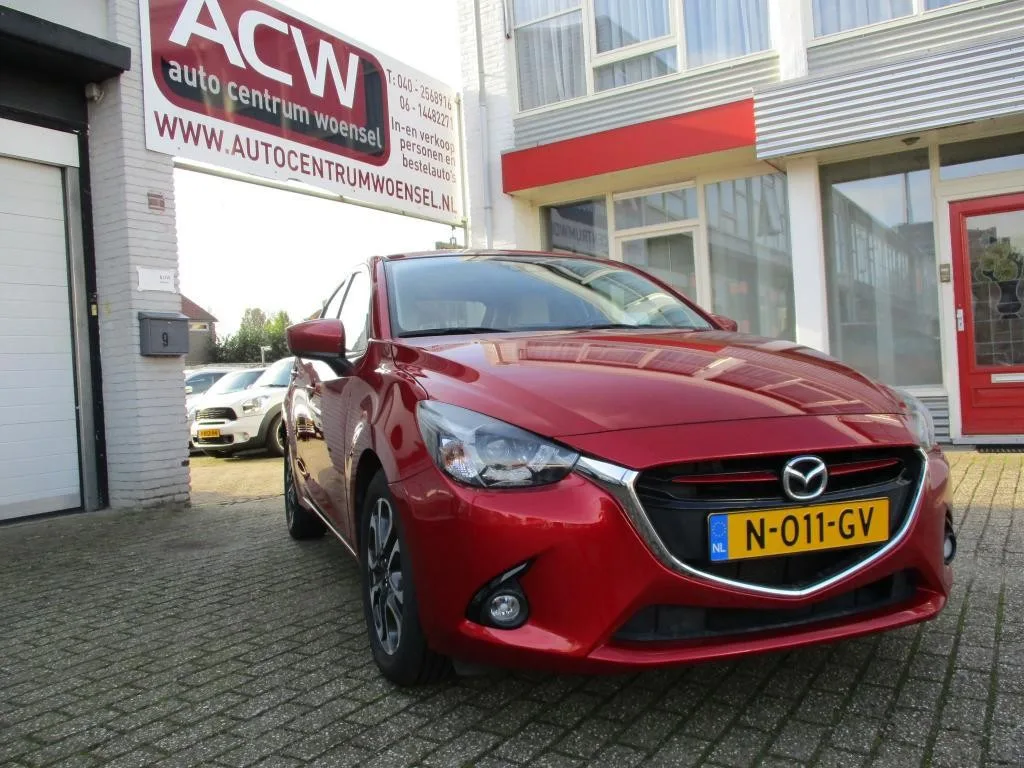 Mazda 2 (2015) — foto 1