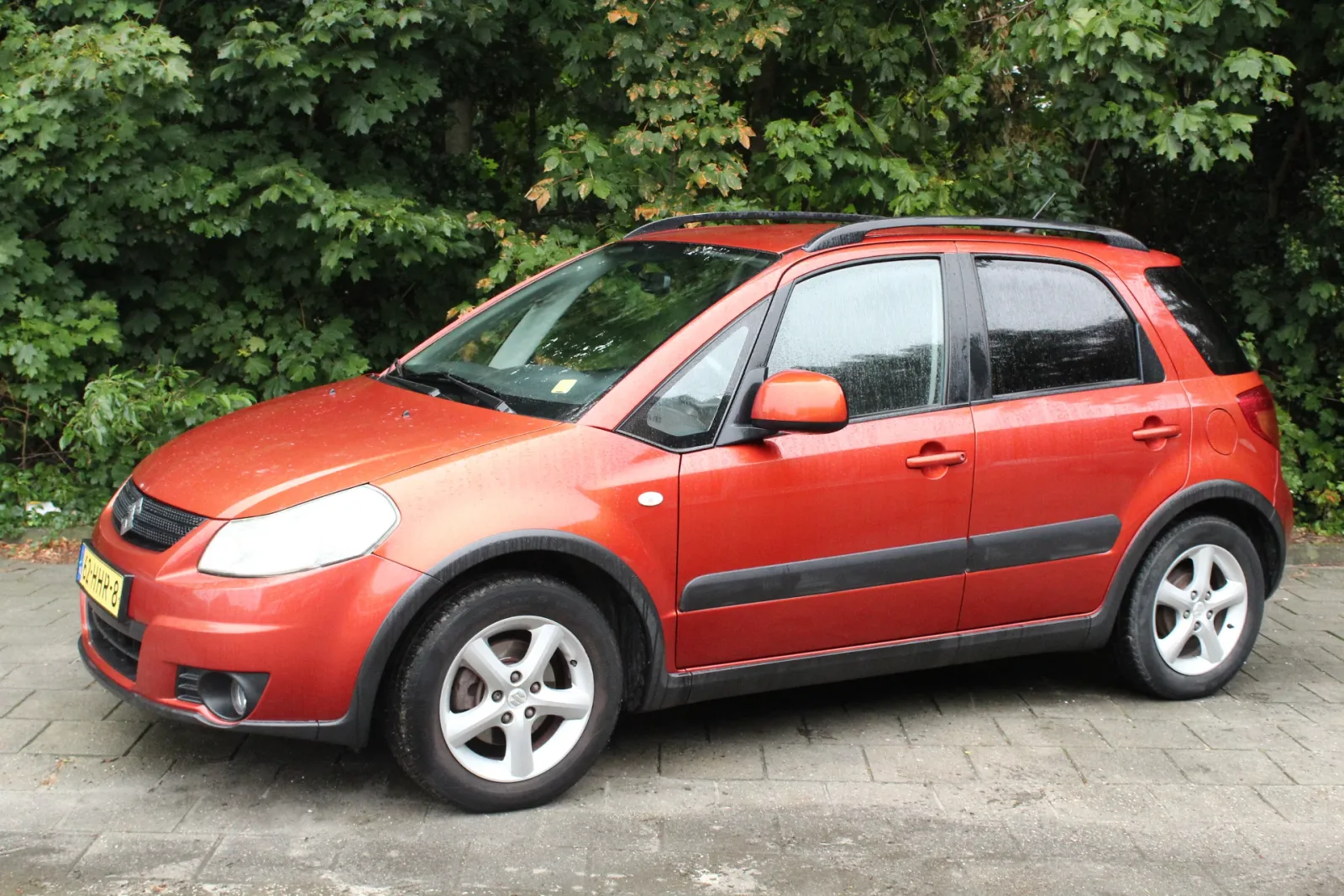 Suzuki SX4 (2008) — foto 1