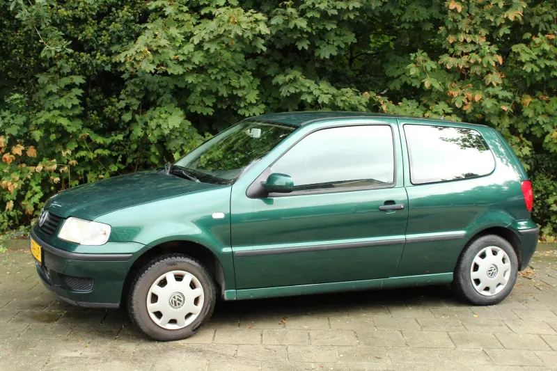 Volkswagen Polo (2000)