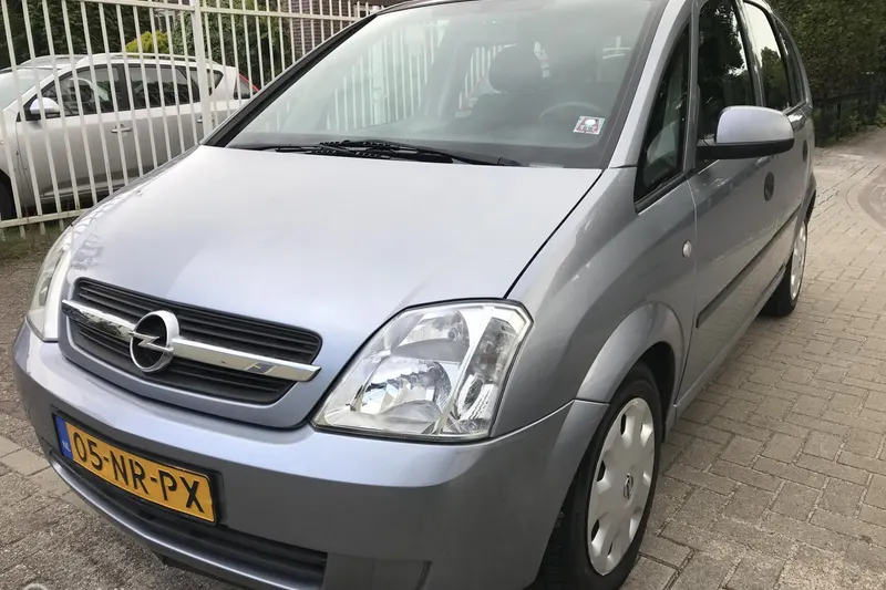 Opel Meriva (2004)