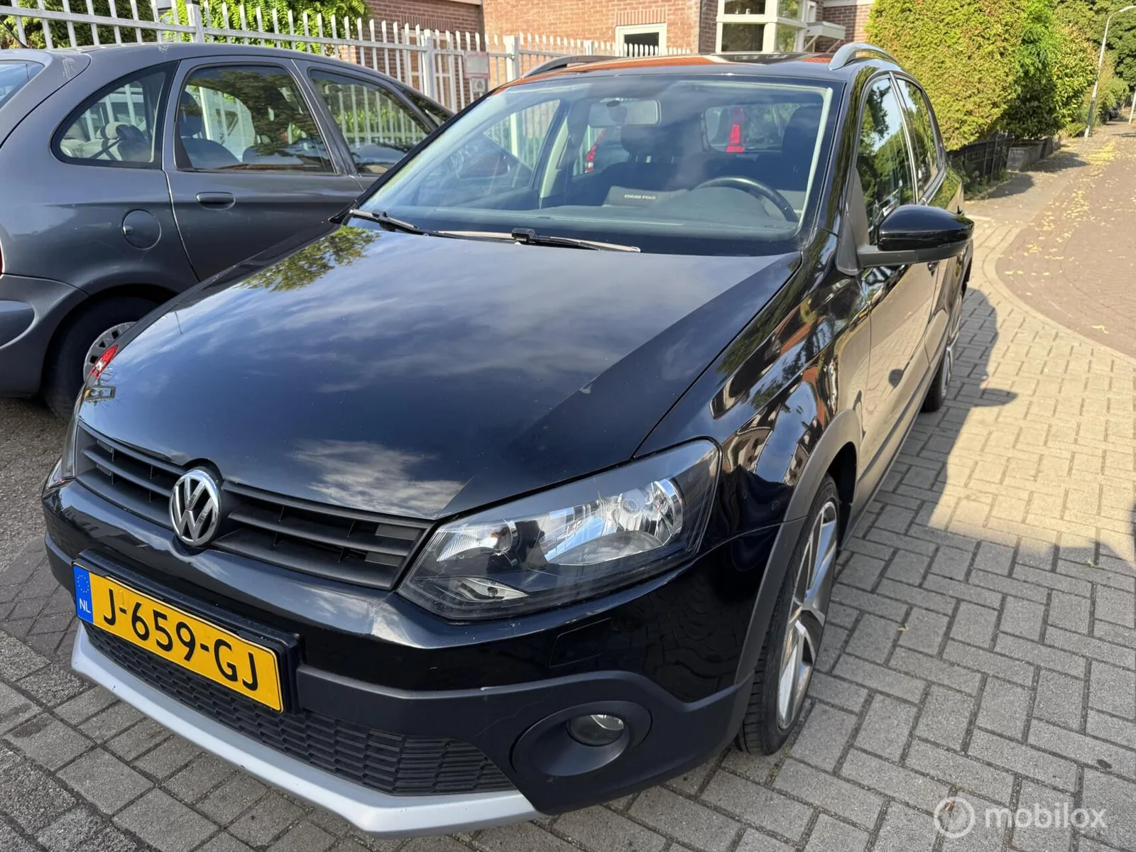 Volkswagen Polo (2011) — foto 1