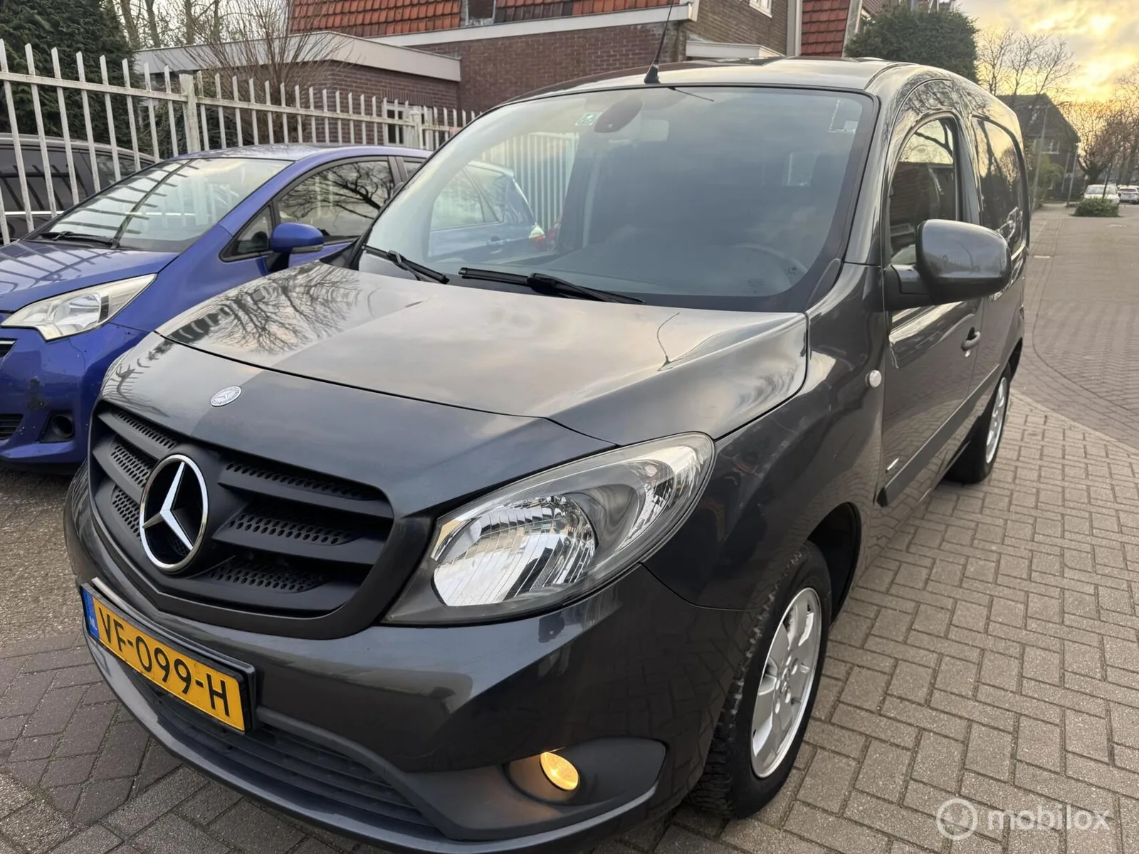 Mercedes-Benz Citan (2013) — foto 1