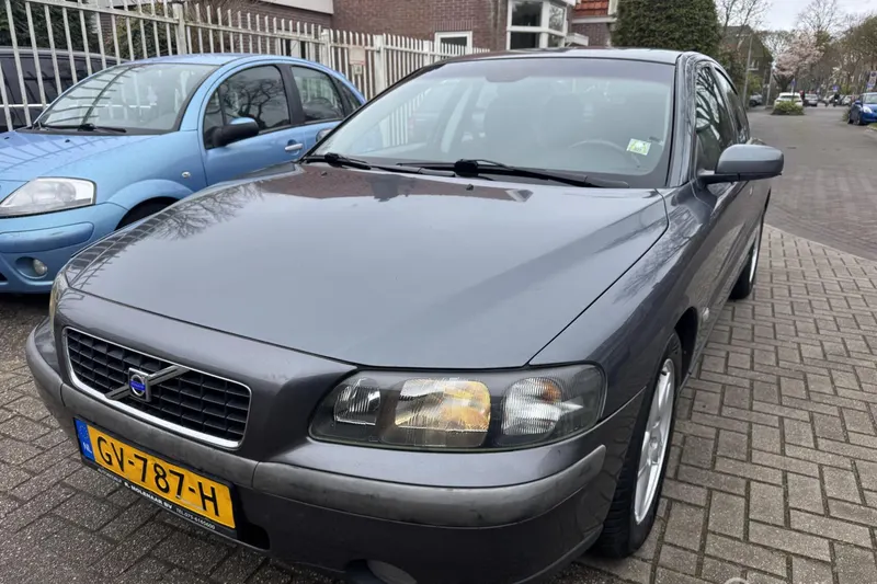 Volvo S60 (2004)