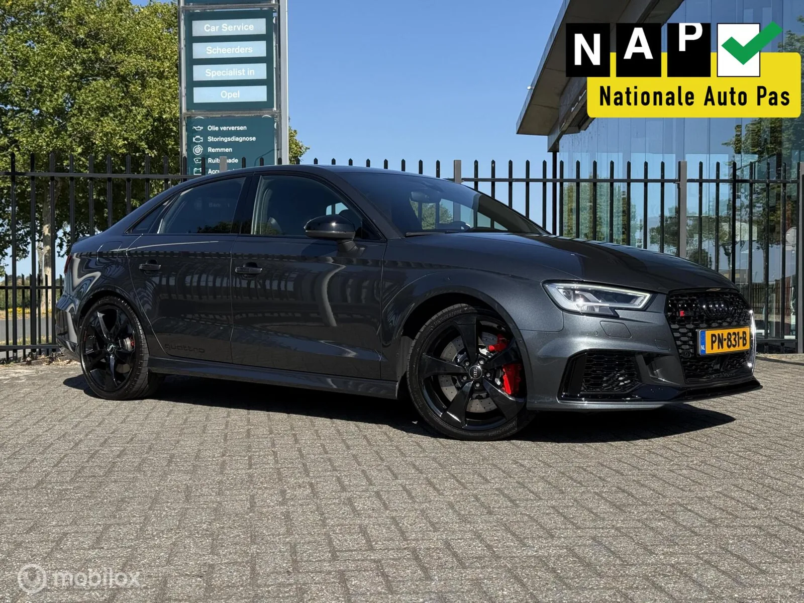 Audi RS 3 (2018) — foto 1