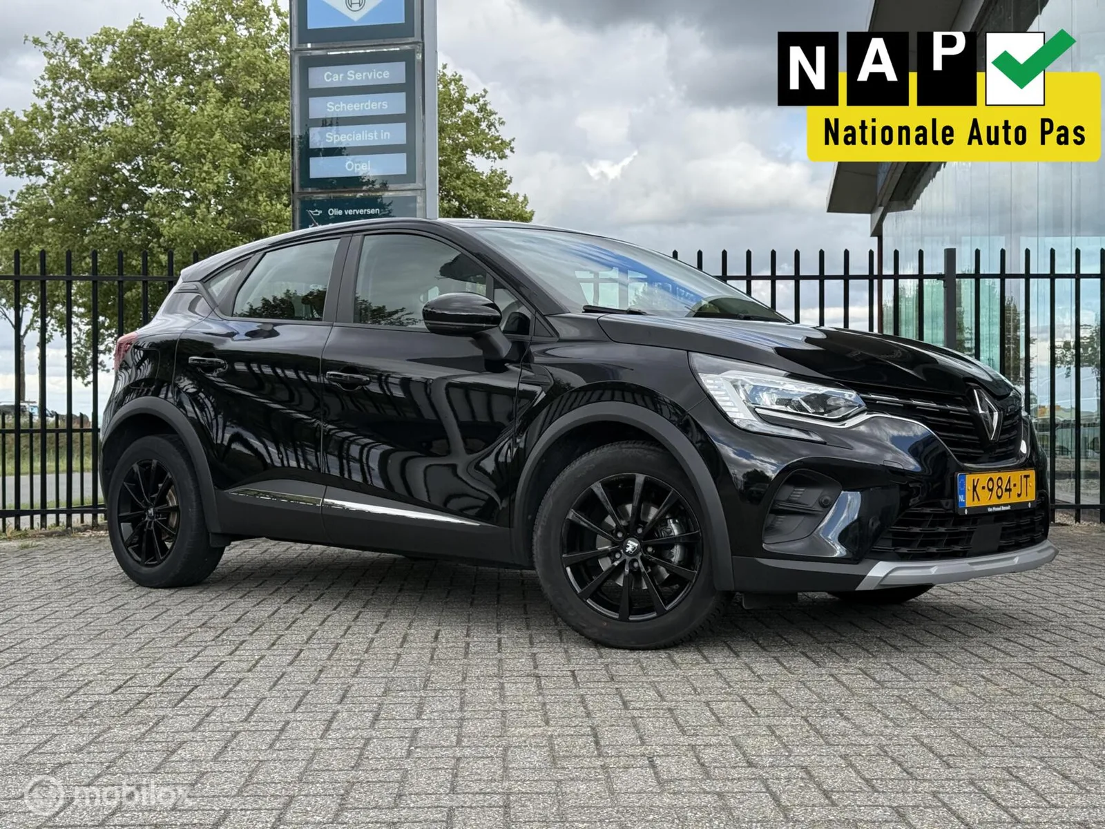 Renault Captur (2021) — foto 1