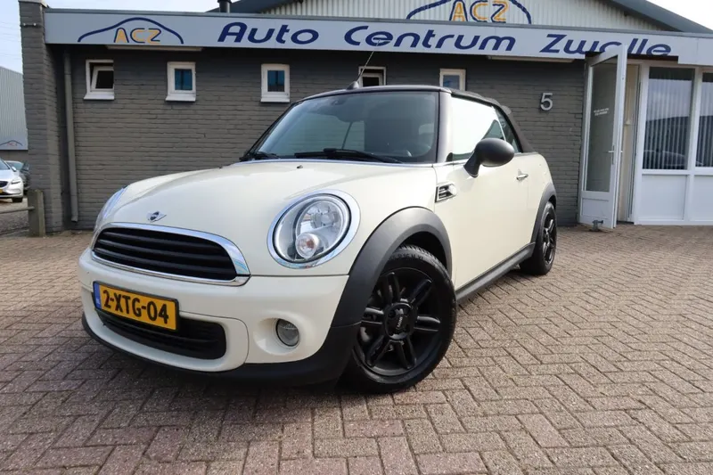MINI One (2014)