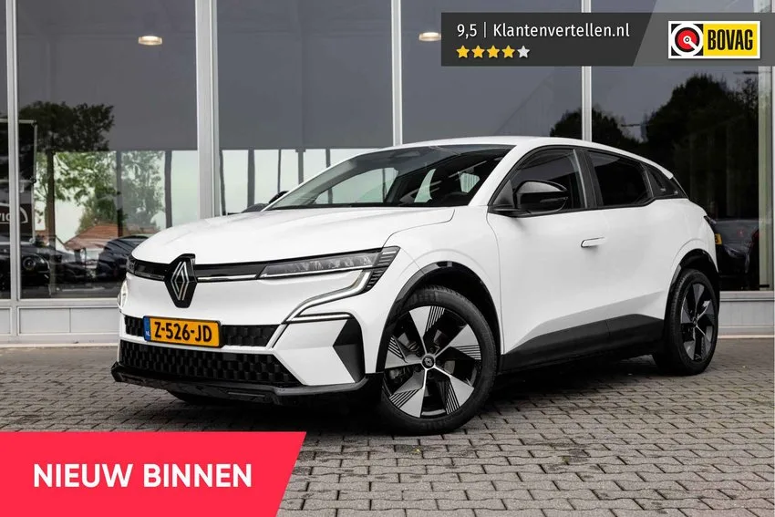 Renault Mégane (2024) — foto 1