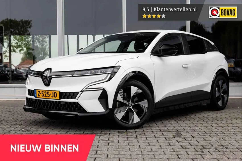 Renault Mégane (2024) — foto 1