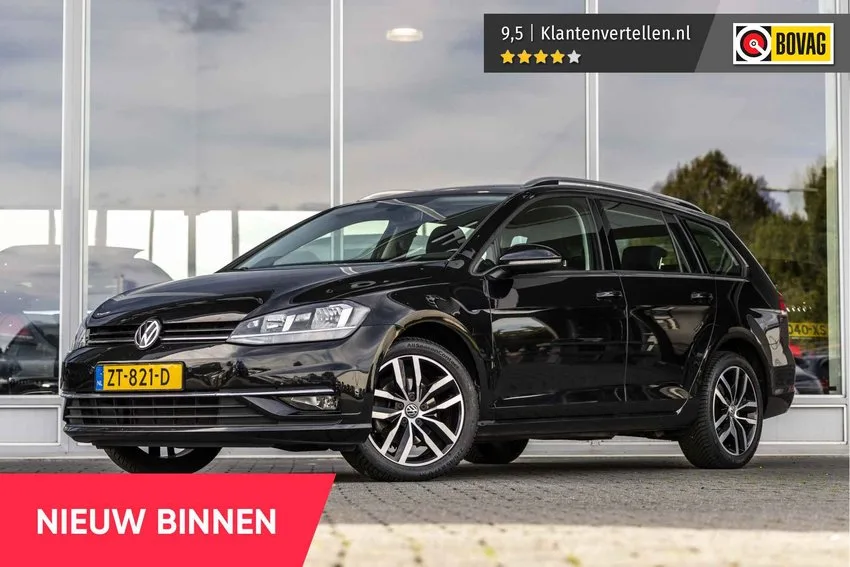 Volkswagen Golf (2019) — foto 1