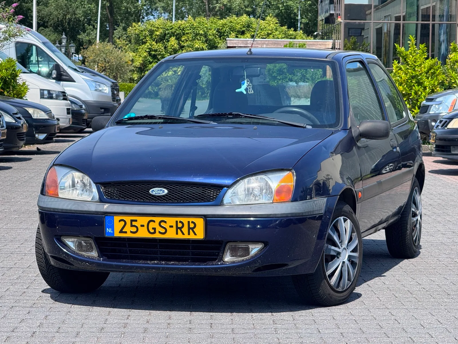Ford Fiesta (2001) — foto 1