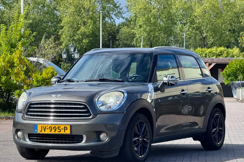 MINI Countryman (2011)
