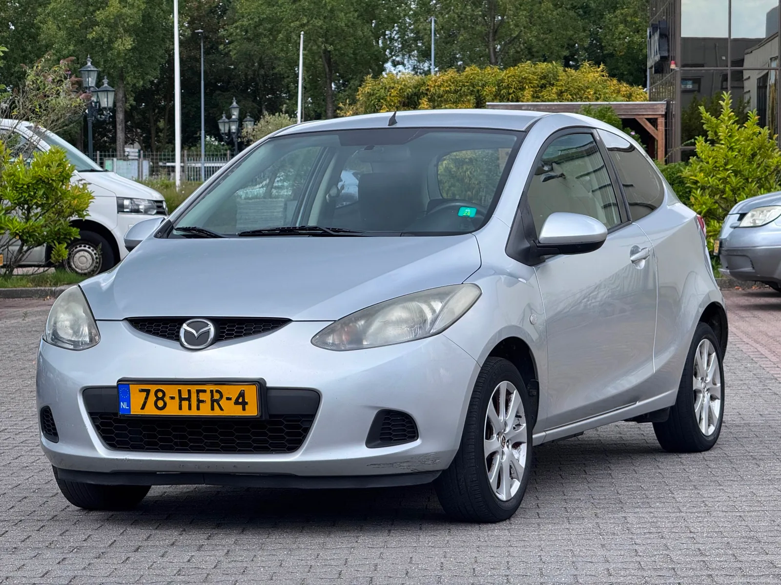 Mazda 2 (2008) — foto 1