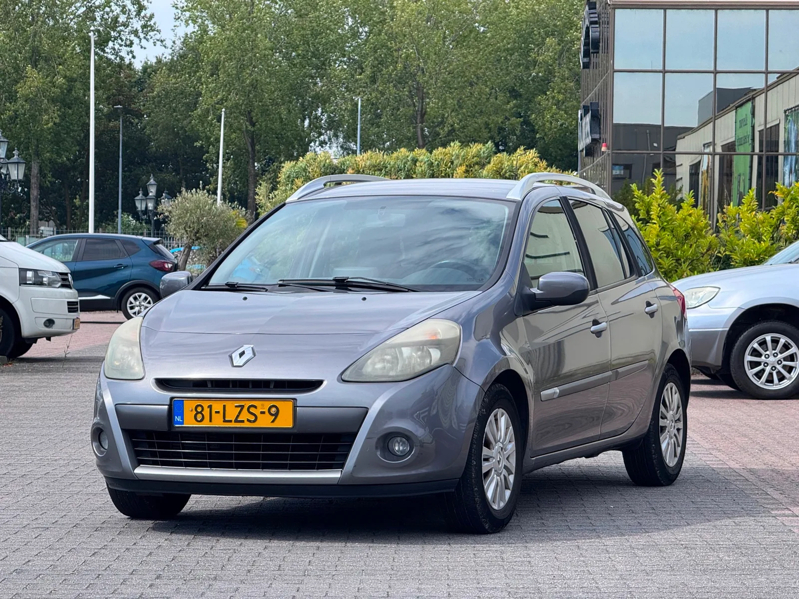 Renault Clio (2010) — foto 1