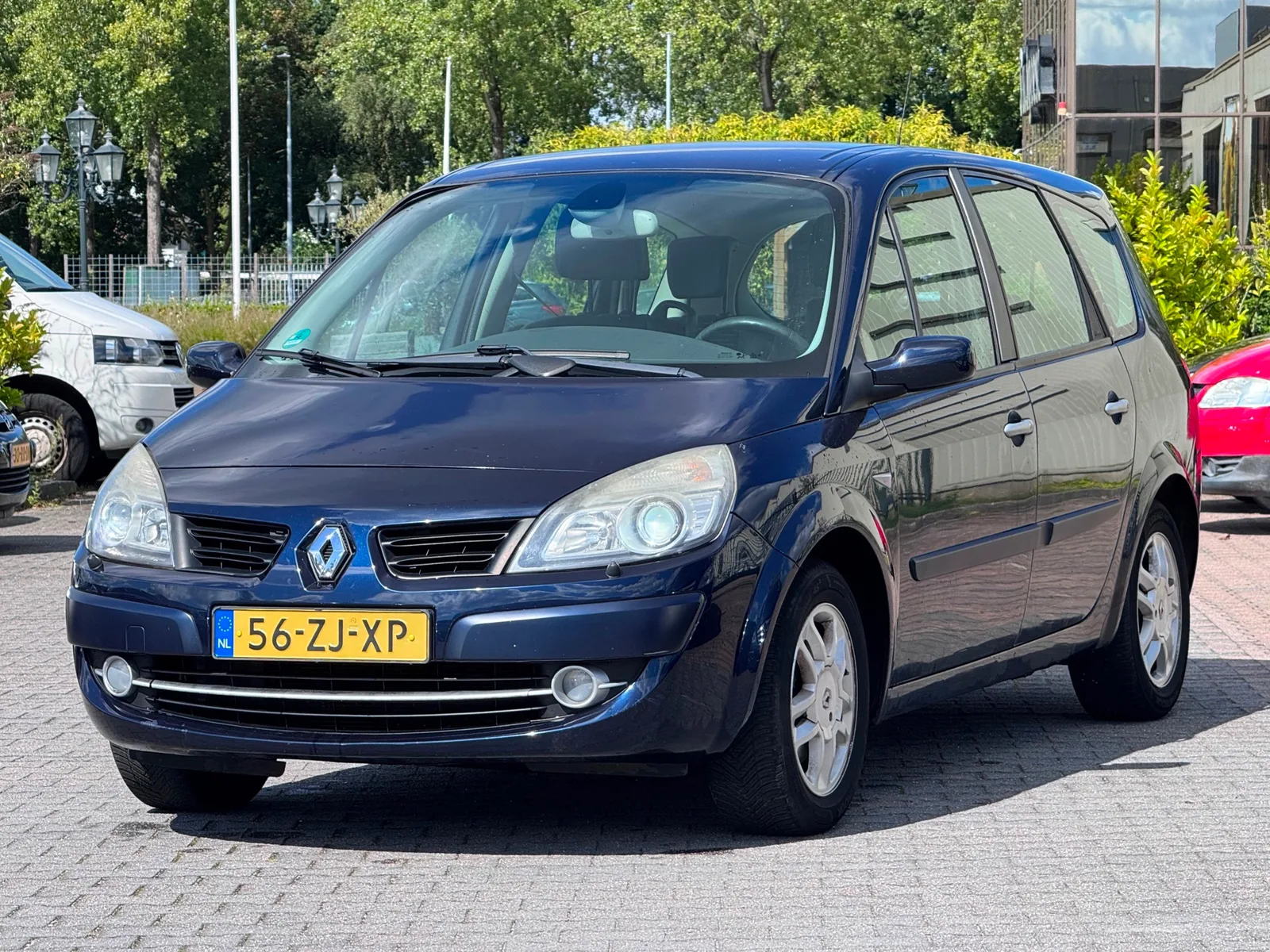 Renault Grand Scénic (2008) — foto 1