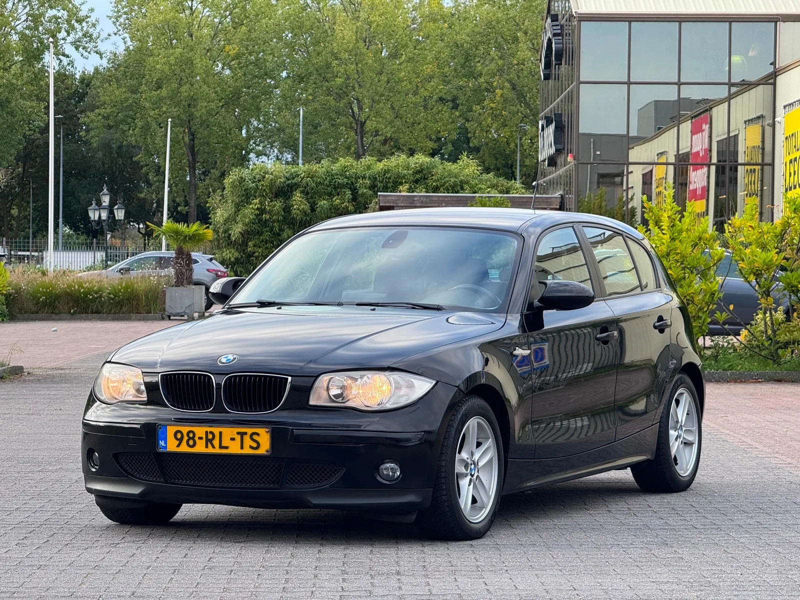 BMW 1-Serie (2005) — foto 1