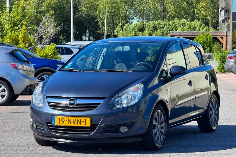 Opel Corsa (2010)